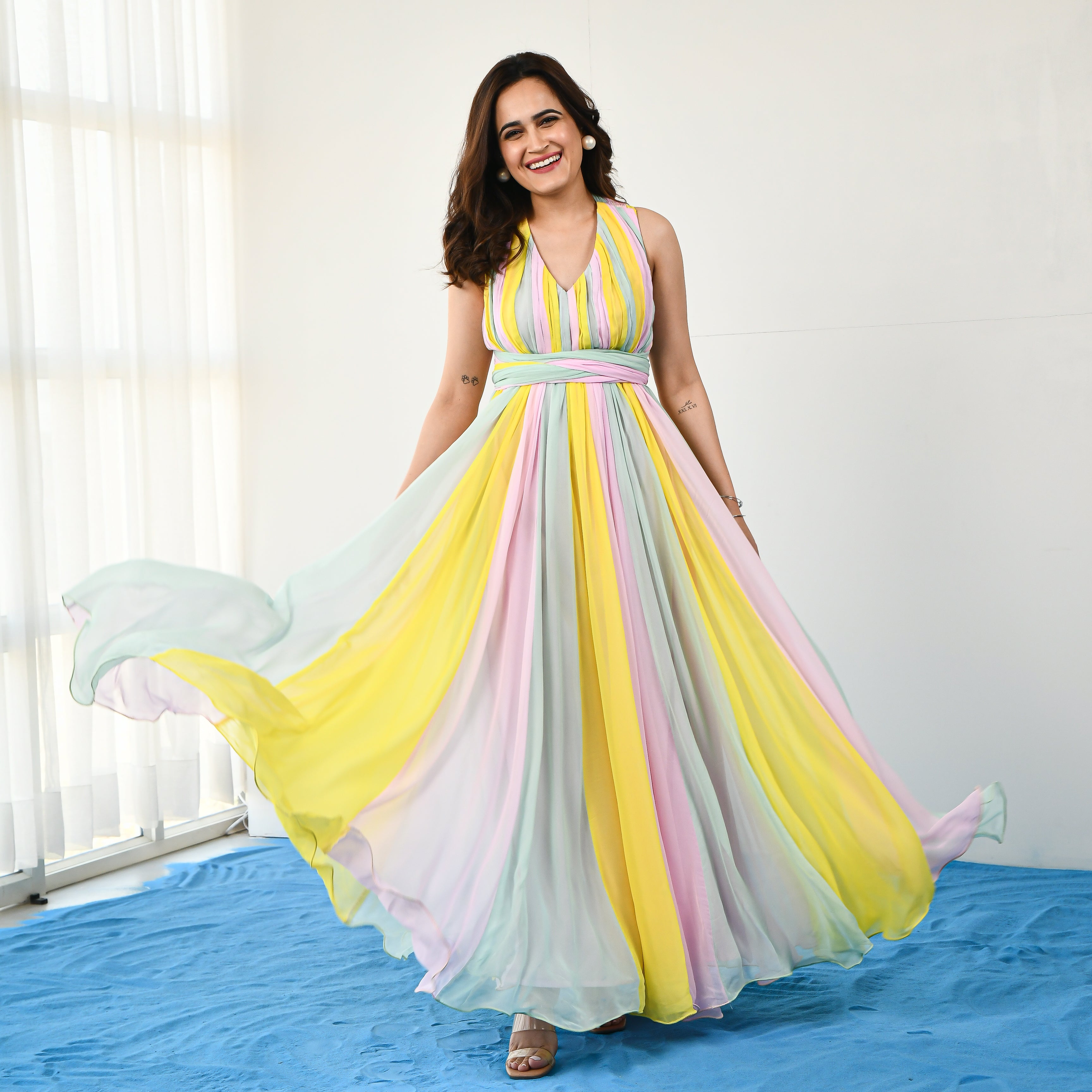 LE'RURE Whole race layered dress